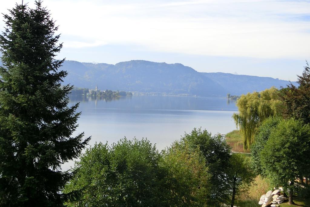Anna Seeblick Appartement, Haus Haensel&Gretel Am Ossiachersee Mit Direktem Seezugang, Hallenbad بودينسدورف المظهر الخارجي الصورة